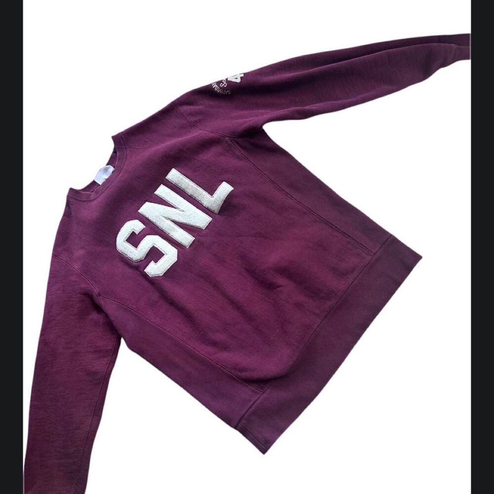 Independent Women's Purple and Burgundy Sweatshirt